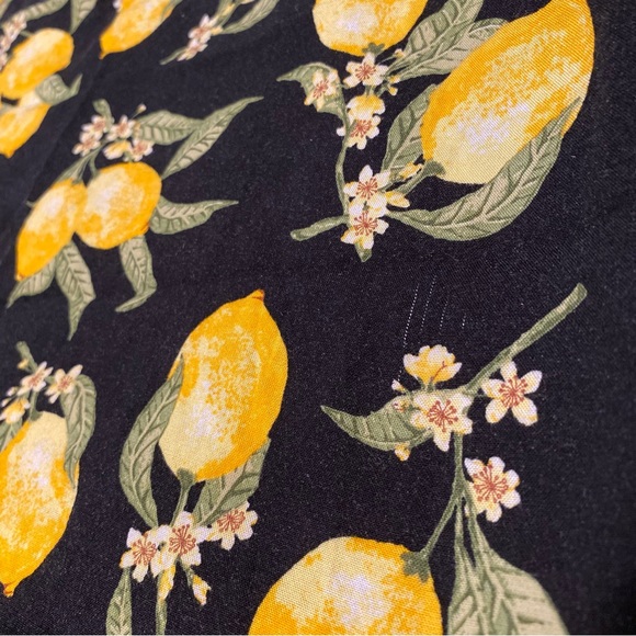 Spaghetti strap blouse - Picture 3 of 5